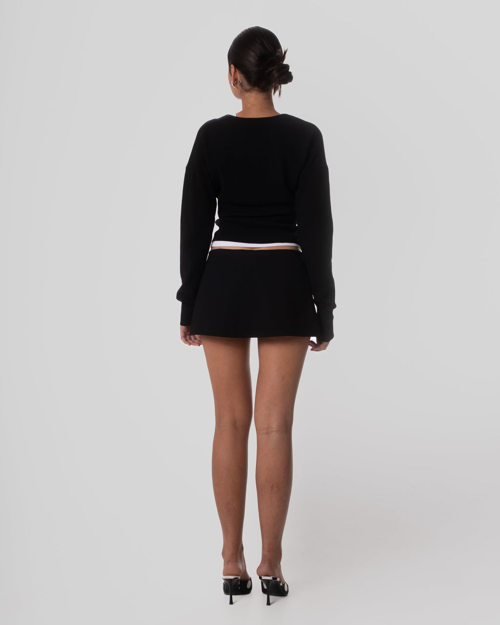 Mini low rise skirt
